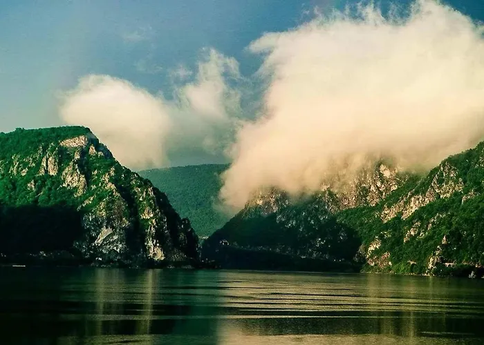 Vila Golful Dunării Dubova