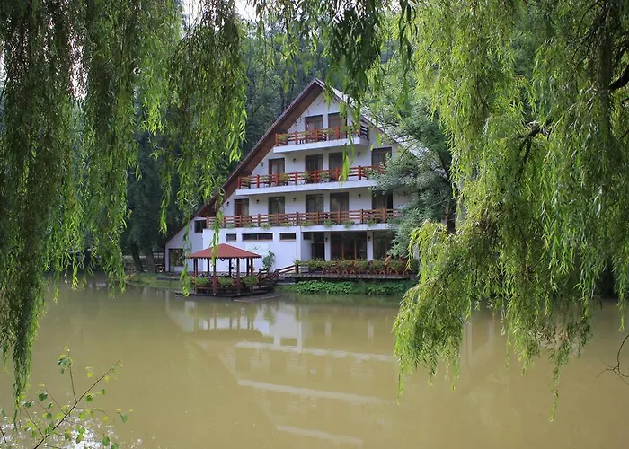 Guest house Lacul Linistit Moneasa