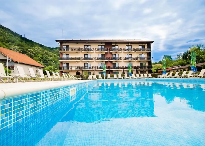 Pensiunea Danubia Ieşelniţa