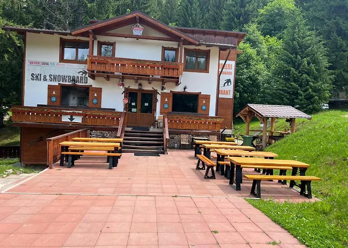 Cabana Bradul Skiland Poiana Braşov
