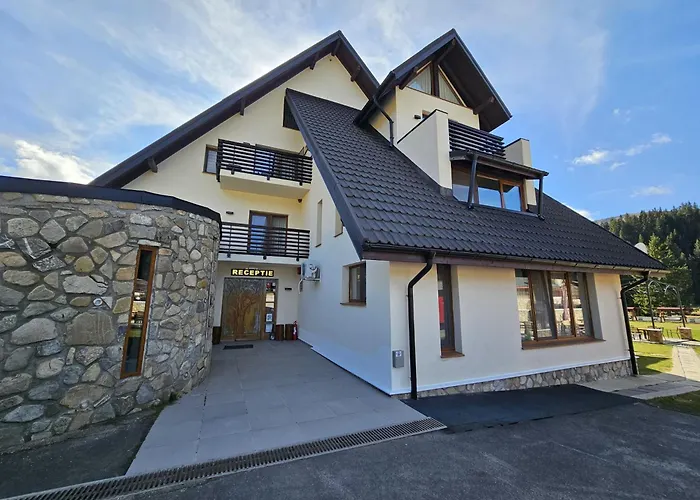 Casa Iustin Hotel Moroeni