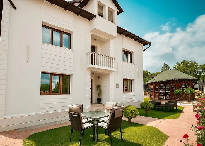 Pensiunea Alexia Novaci Străini