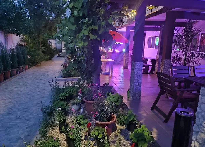 Vila Popoiu Costineşti