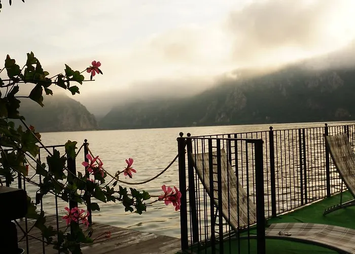 Vila Golful Dunării Dubova