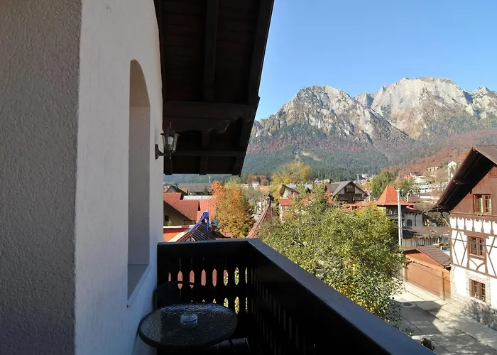 Pensiunea Manidum Buşteni