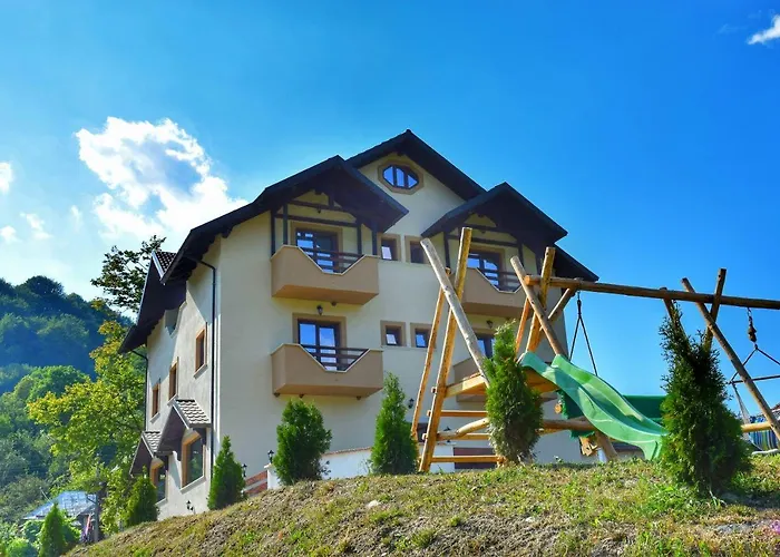 Heaven Guesthouse Corbeni