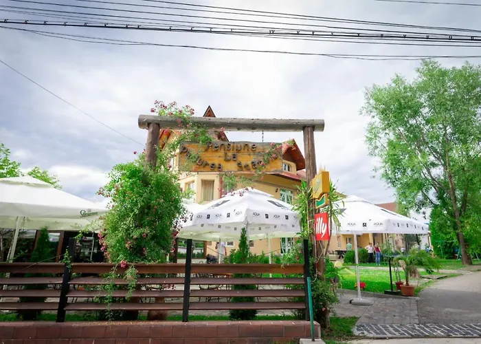 La Padure Pensiune-Restaurant Novaci Străini