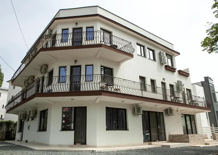 Vila Flora Eforie Nord